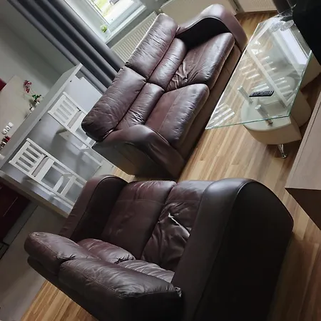 Mieszkanie Z Widokiem Na Park -cieplice Slaskie Zdroj Apartmán *
